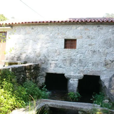 Casa Do Chafariz * 维亚纳堡