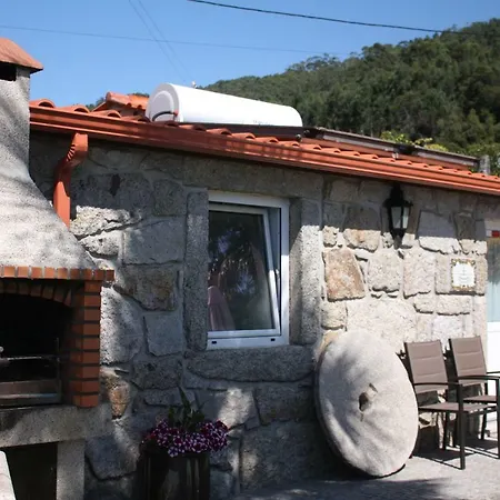 Casa Do Chafariz * ויאנה דו קסטלו