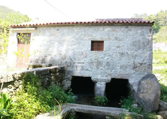 Casa Do Chafariz * 维亚纳堡